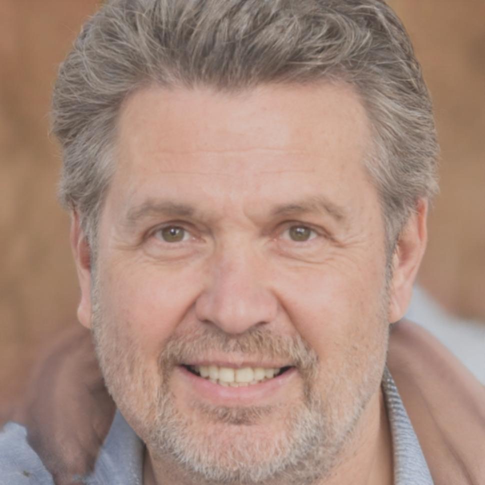 Torben Eckstein, Technischer Support-Spezialist bei calyroneth